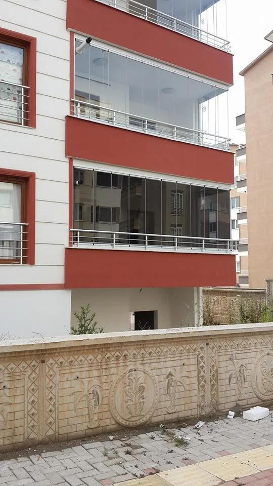 Yunuseli Cam Balkon Uygulaması — eski site uygulama fotoğrafı 2